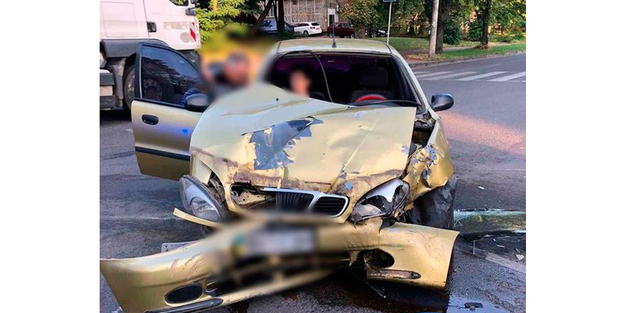 Daewoo після ДТП у Черкасах