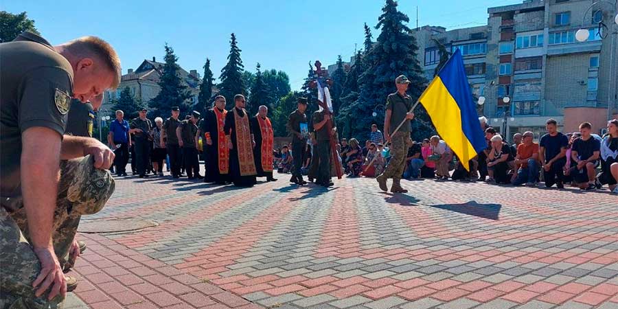 Прощання із захисником Юрієм Литвиненком