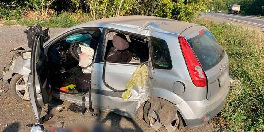 Ford Fiesta після ДТП поблизу села Мала Севастянівка