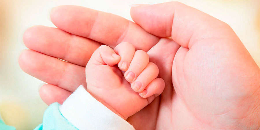 Рука малюка