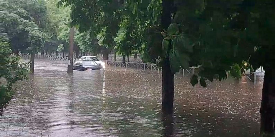 Затоплена вулиця у Черкасах