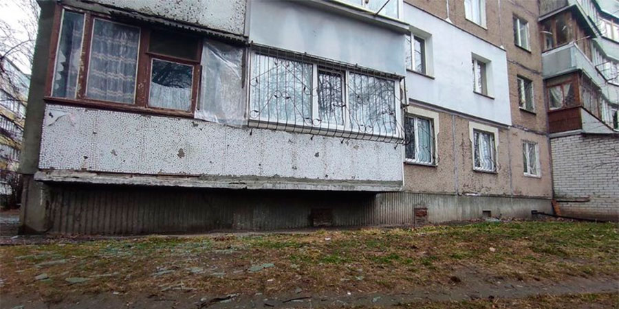 Пошкоджена дроном багатоповерхівка у Черкасах