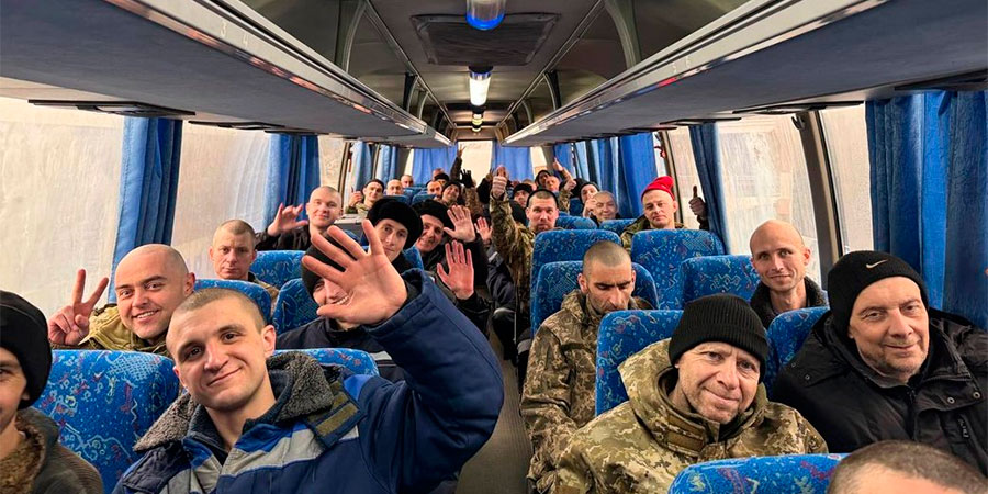 Повернення полонених