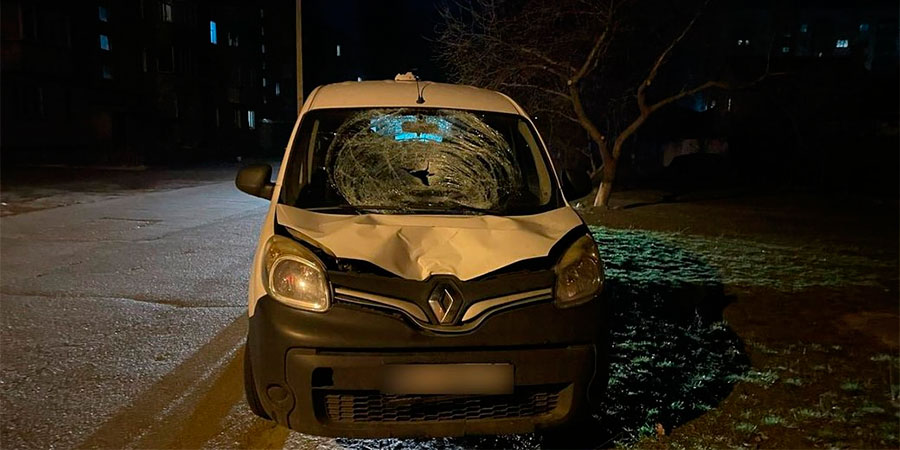 Renault Kangoo після наїзду на пішохода