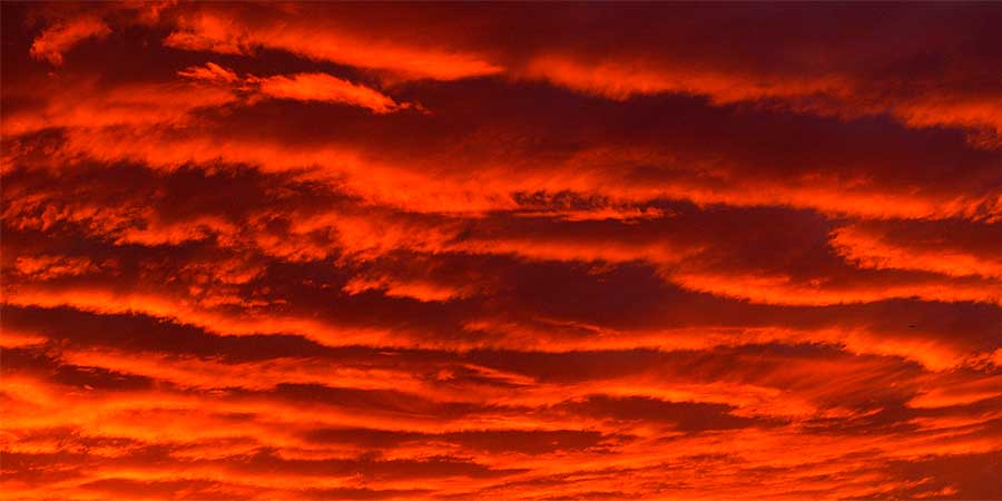 Тривожне небо