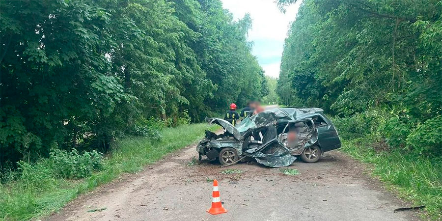 ВАЗ-21114 після ДТП поблизу села Тарнава