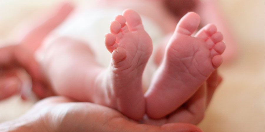 Ніжки дитини