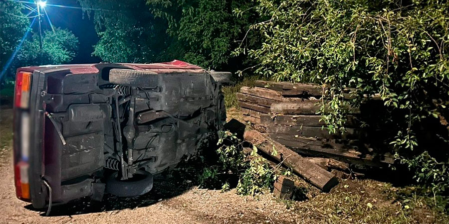 ВАЗ-2107 після ДТП у селищі Цвіткове