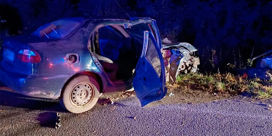 Daewoo Lanos після ДТП на виїзді із села Мошни