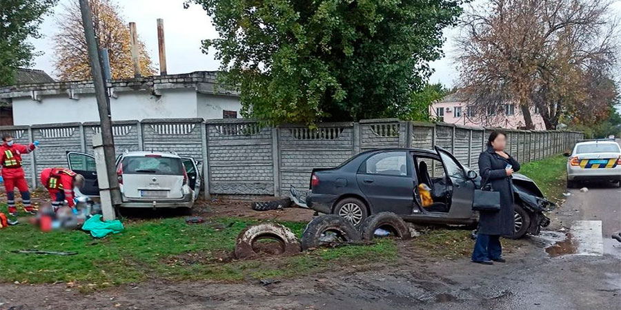 ДТП між Daewoo Lanos та Renault Megane у Черкасах