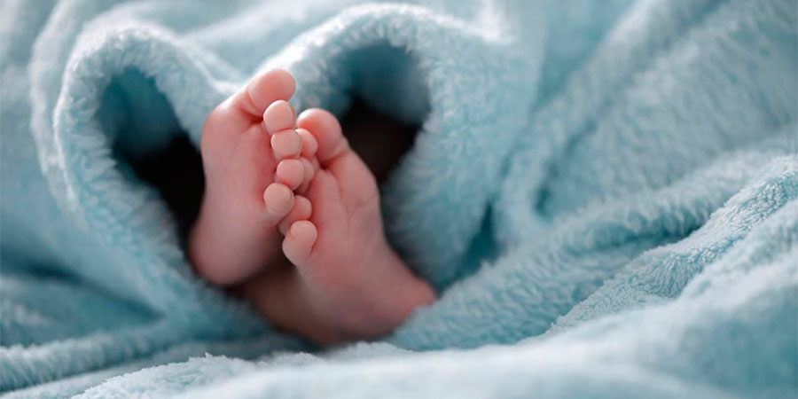 Ніжки дитини