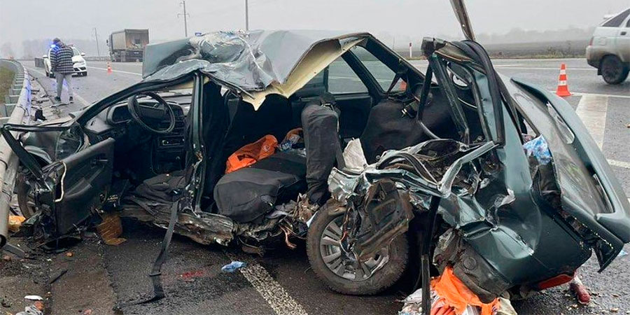 ВАЗ 21154 після ДТП у селі Нова Дмитрівка