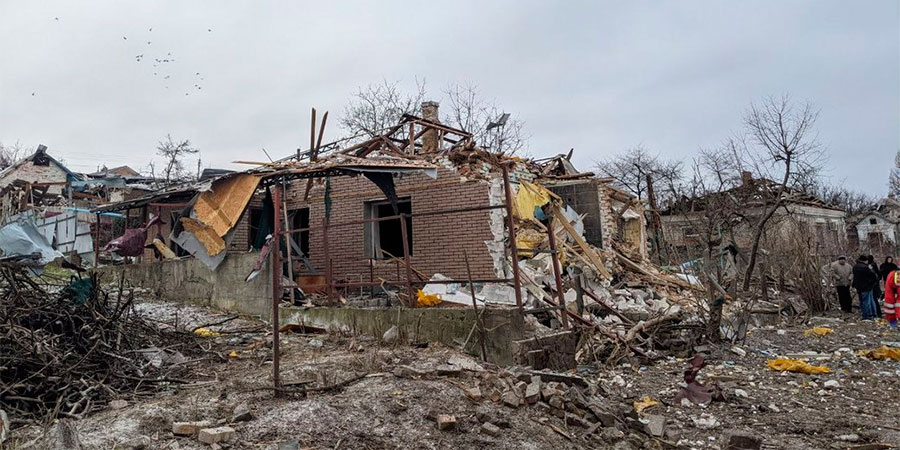 Зруйнований будинок в Умані у результаті ракетного удару 26 грудня 2025 року