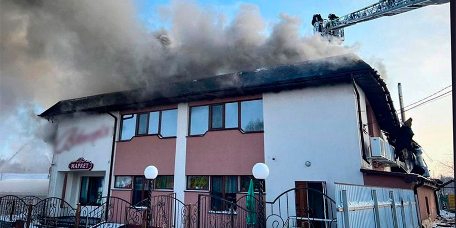 Пожежа торгового центру у селі Берестівець Уманського району