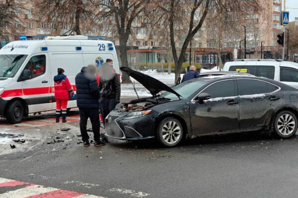 17 лютого у Черкасах на перехресті вул. Дашкевича та бульвару Шевченка сталося ДТП