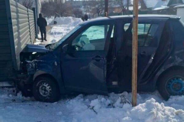 У Черкасах сталася аварія між ВАЗ 2104 та Suzuki Swift