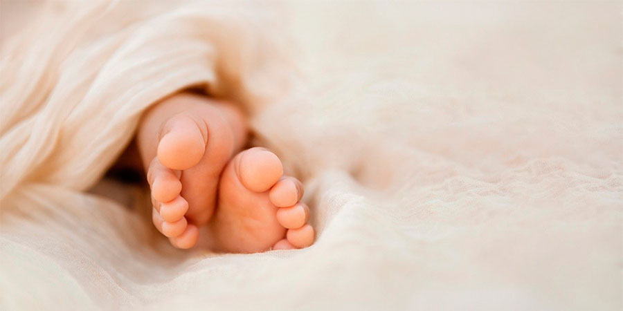 Ніжки дитини