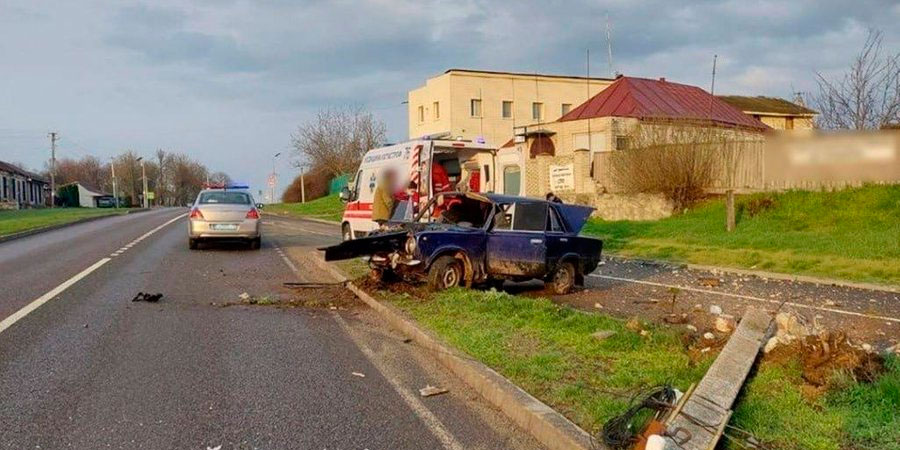ВАЗ-2101 після ДТП у селі Вільховець