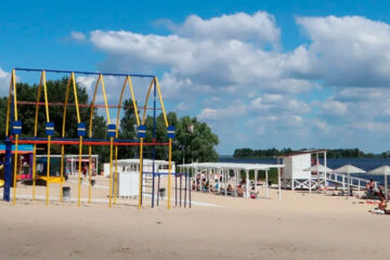 На Митницькому пляжі за 2 дні врятували трьох людей