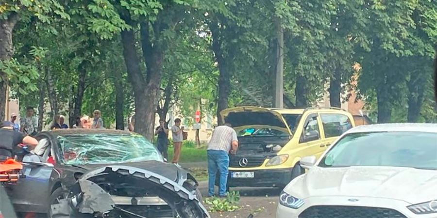 ДТП у Черкасах на вулиці Смілянській