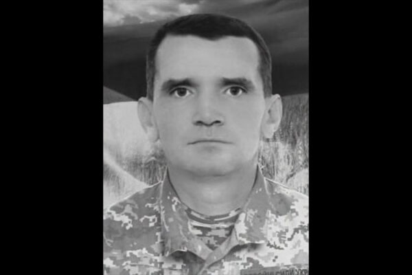 У Черкасах поховали захисника Михайла Стебловського