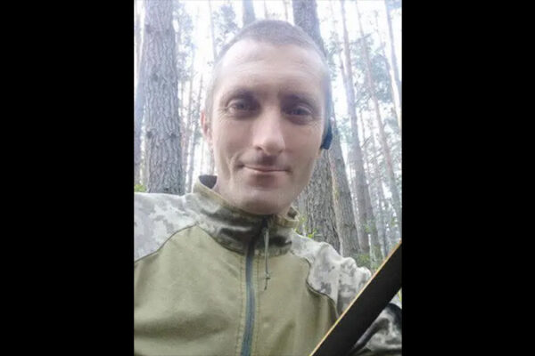 У Тальному попрощалися із захисником Олегом Павлюком