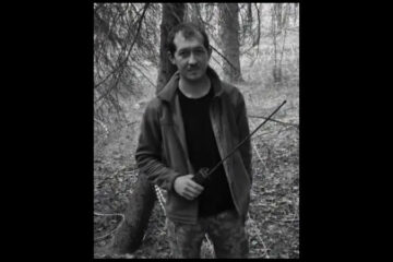 У Черкасах поховали захисника Вадима Кожухівського У Черкасах поховали захисника Вадима Кожухівського
