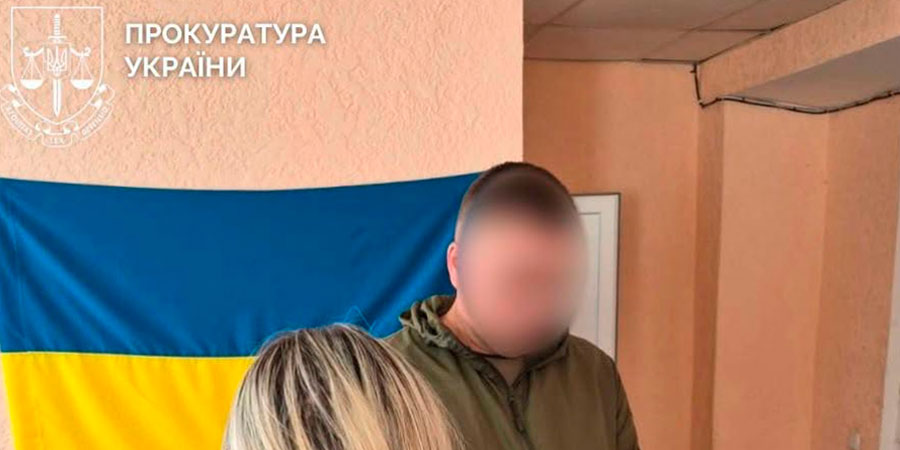 Працівнику районного ТЦК та СП вручають підозру за вимагання хабара