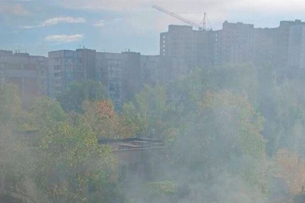 У Черкасах у закинутому дитсадку горіло сміття