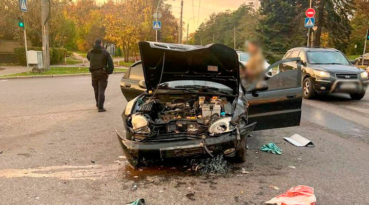 Daewoo Lanos після ДТП у Черкасах