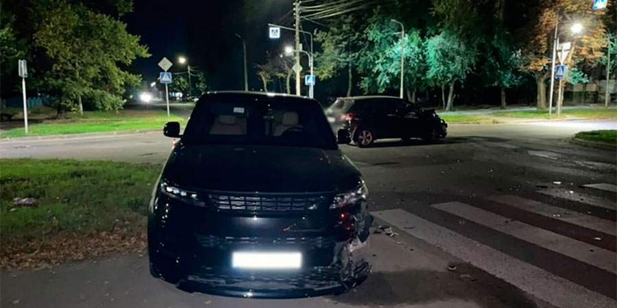 ДТП у Черкасах між Nissan Qashqai та Range Rover Sport