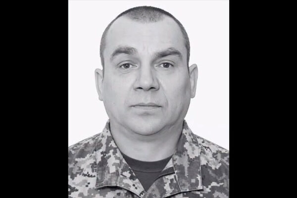 У Черкасах попрощалися із захисником Віктором Лазірським