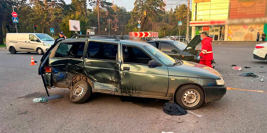 ВАЗ 2140 після ДТП у Черкасах